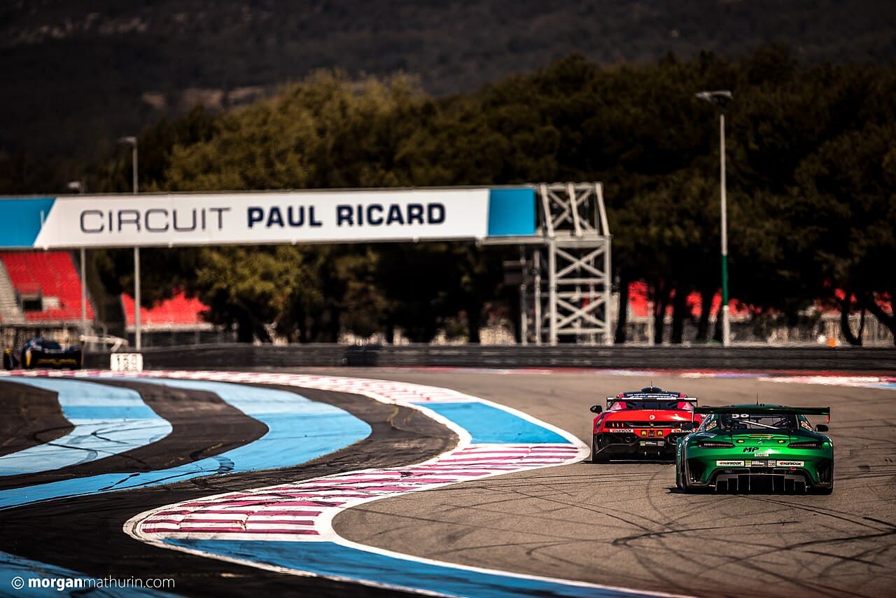 Paddock Paul Ricard — Bernis Factory en action