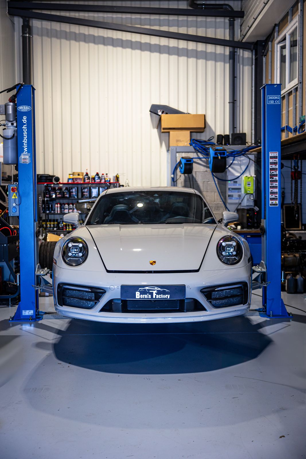 Porsche 911 Carrera 4